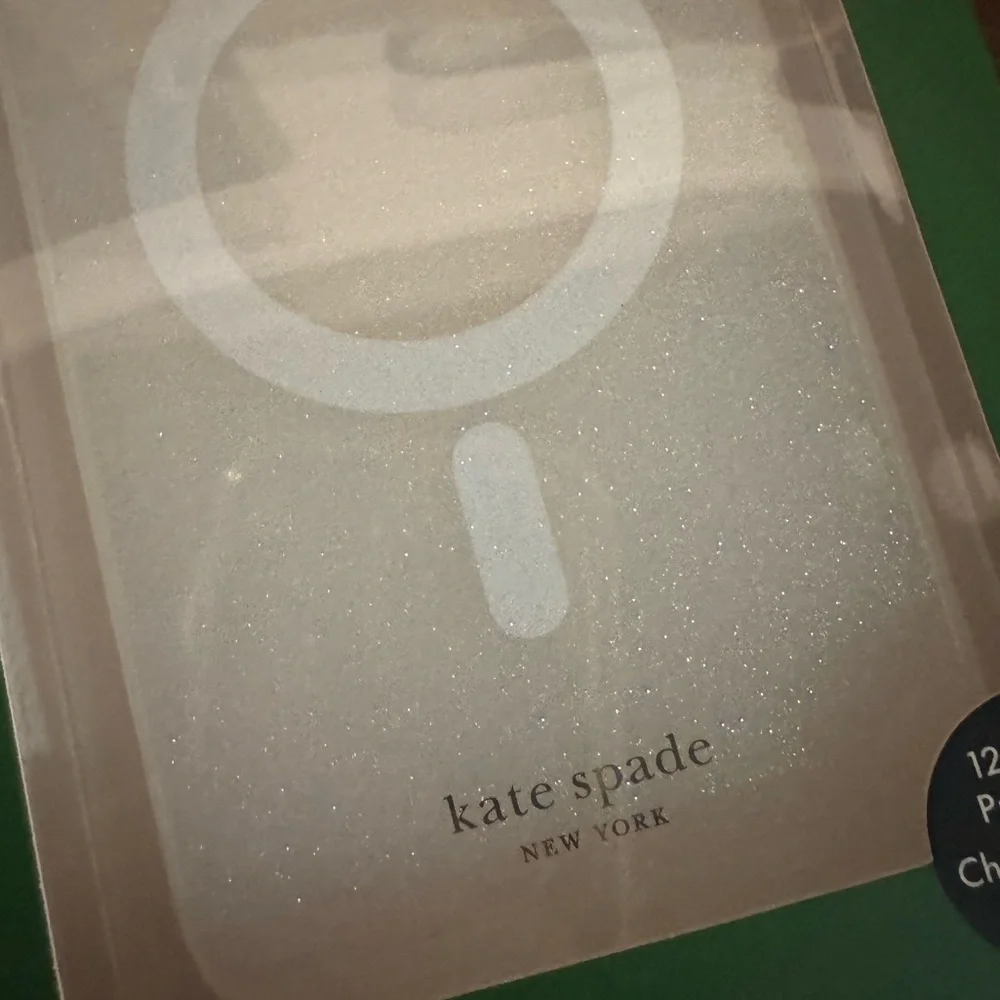 KATE SPADE ♠️ clear with subtle glitter-iPhone 15 Pro Max cover with MagSafe♠️